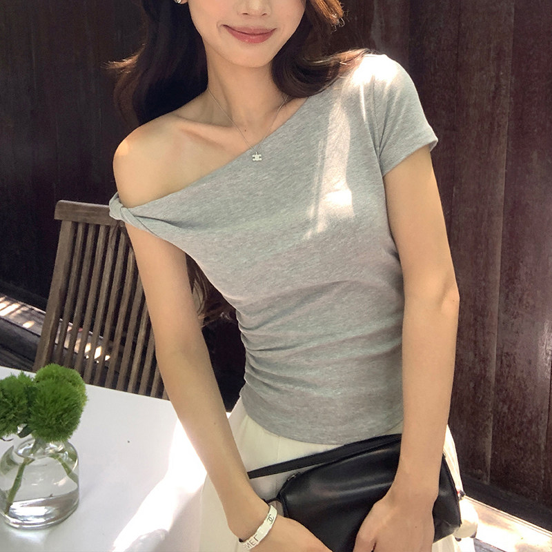 美式辣妹风露肩扭结短袖T恤女