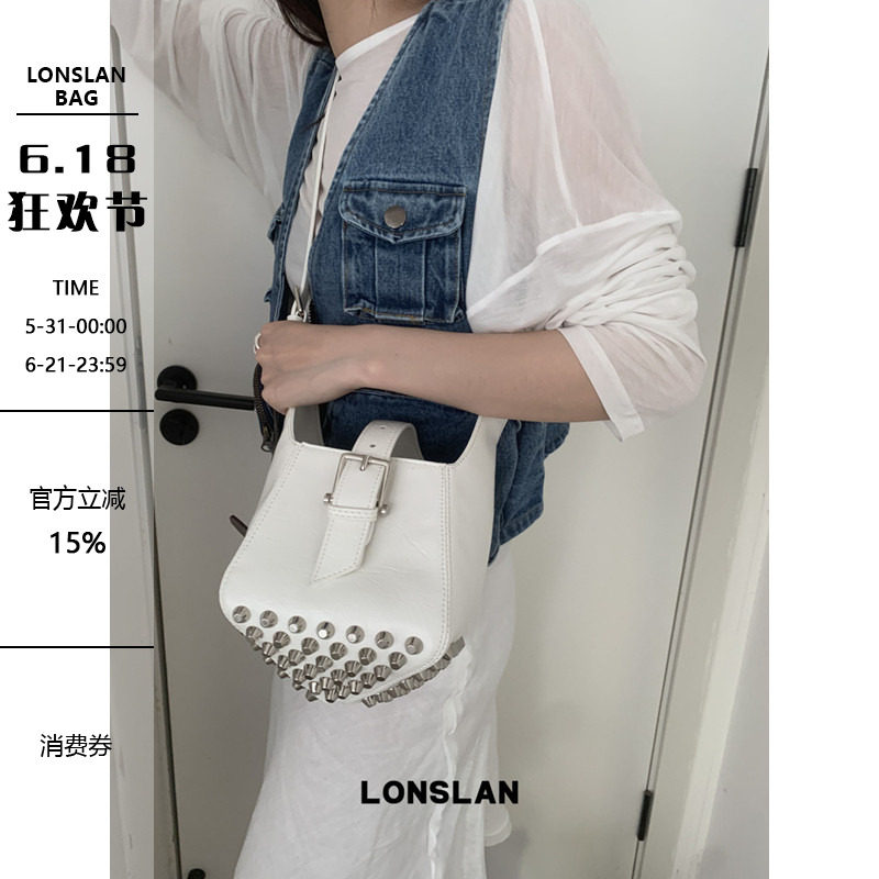 Lonslan BAG 2025设计感铆钉纽扣斜挎长肩带水桶包包