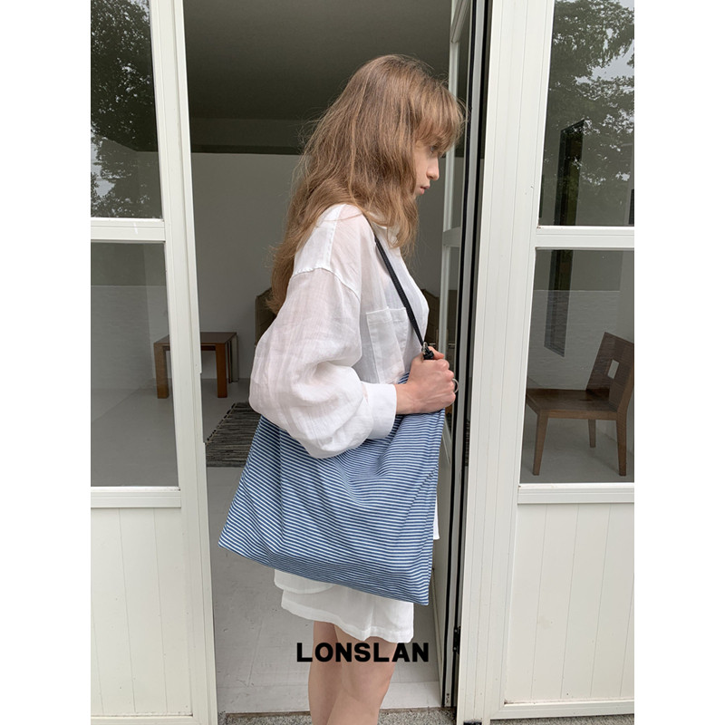 Lonslan BAG 2026春夏布艺学院风蓝色条纹单肩大容量包包