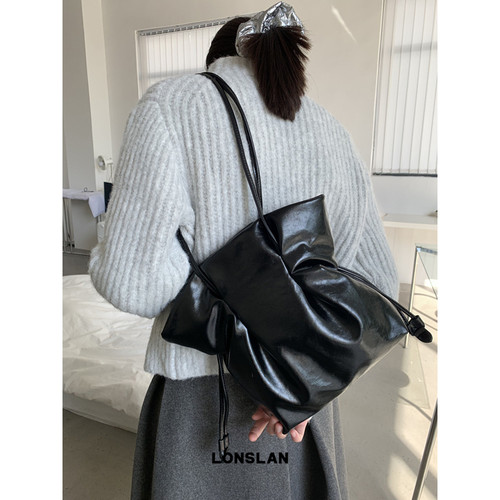 Lonslan BAG 2024秋冬新款法式小众设计抽绳皱褶多功能手提腋下包