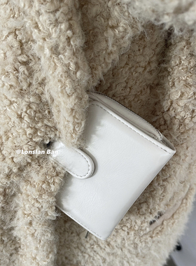 Lonslan BAG 2022冬季新款油蜡感隔层设计多卡位轻便携带零钱包女