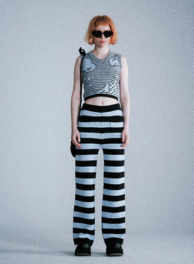 Lapaki Paka 抽象水果篮 圆脸友好小V领紧身短款芝麻提花针织马甲