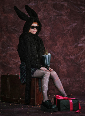 Lapaki Paka 黑色绒绒兔子 圈圈羊羔毛冬季短外套+帽子（送胸章）