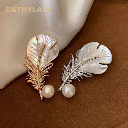 CATHYLADI天然淡水珍珠贝母羽毛胸针高端高级感轻奢西装胸花别针