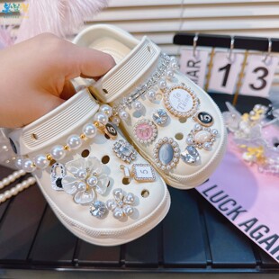 中大童厚底洞洞鞋女款儿童外穿洋气防滑女童水晶拖鞋小女孩高颜值