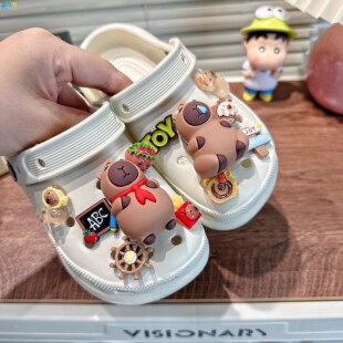 女孩中大童厚底超好看洞洞鞋高颜值儿童卡皮巴拉夏天外穿亲子拖鞋