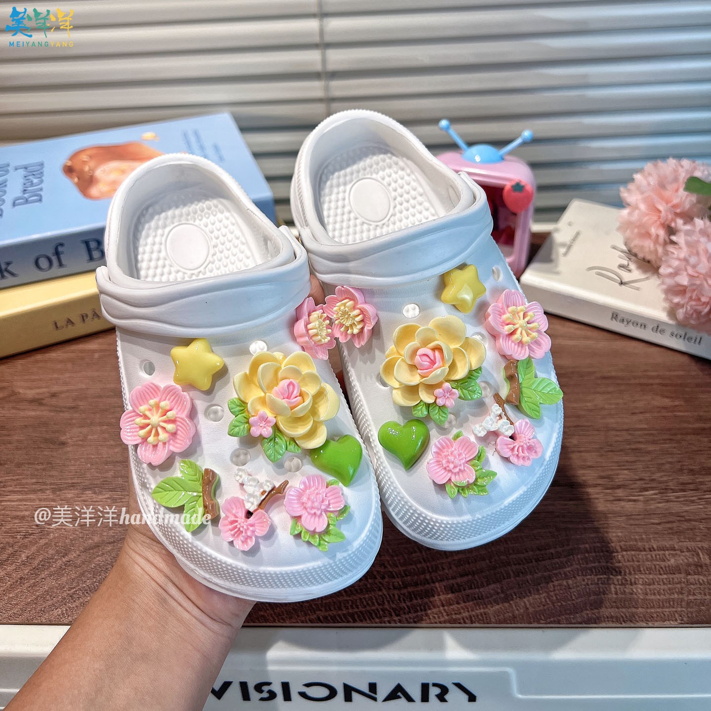 2025夏季新款女童洞洞鞋