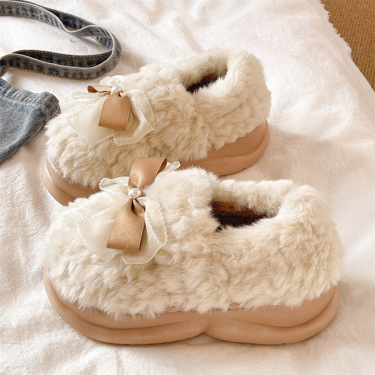可爱蝴蝶结保暖包跟棉拖鞋