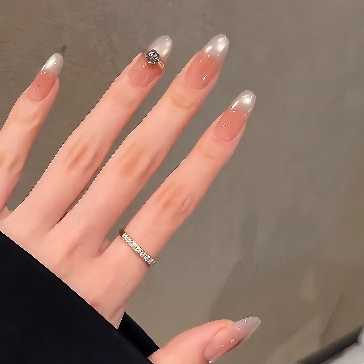 纯手工穿戴甲猫眼法式丝绸猫眼纯欲简约裸色高级气质氛围感穿戴甲,彩妆/香水/美妆工具,穿戴甲/甲片,淘宝优惠券,粉丝福利购,淘宝优惠卷