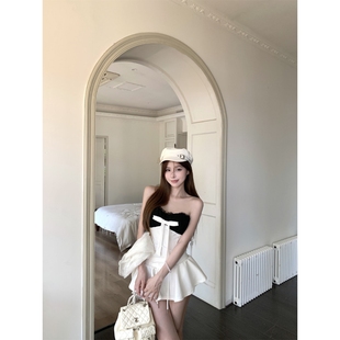 Sweet草莓小香拼色蕾丝边蝴蝶结抹胸+木耳边针织开衫+白色蛋糕裙