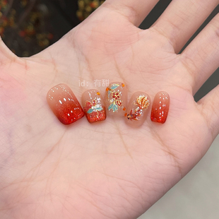 红色猫眼穿戴甲秋冬高级感短款 手工显白指甲贴片 穿戴美甲2025新款