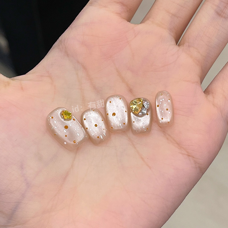 猫眼穿戴甲短款春夏纯手工轻奢穿戴款美甲高质量爆款显白指甲贴片