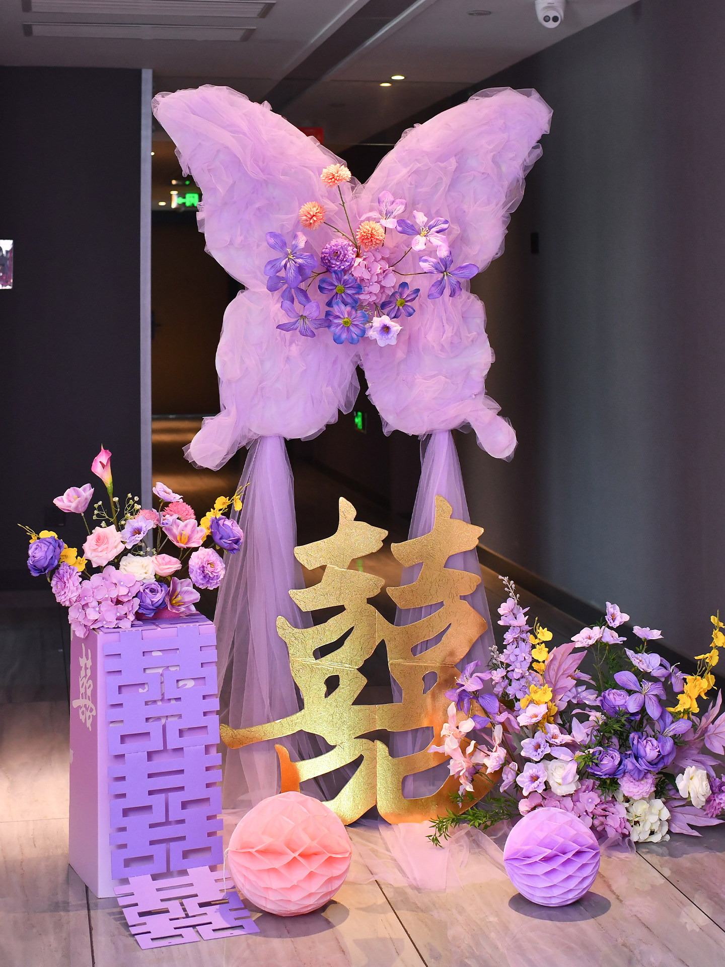 浪漫梦幻婚礼彷真花蝴蝶装饰结婚纱幔KT蝴蝶婚房布置求婚场景背景