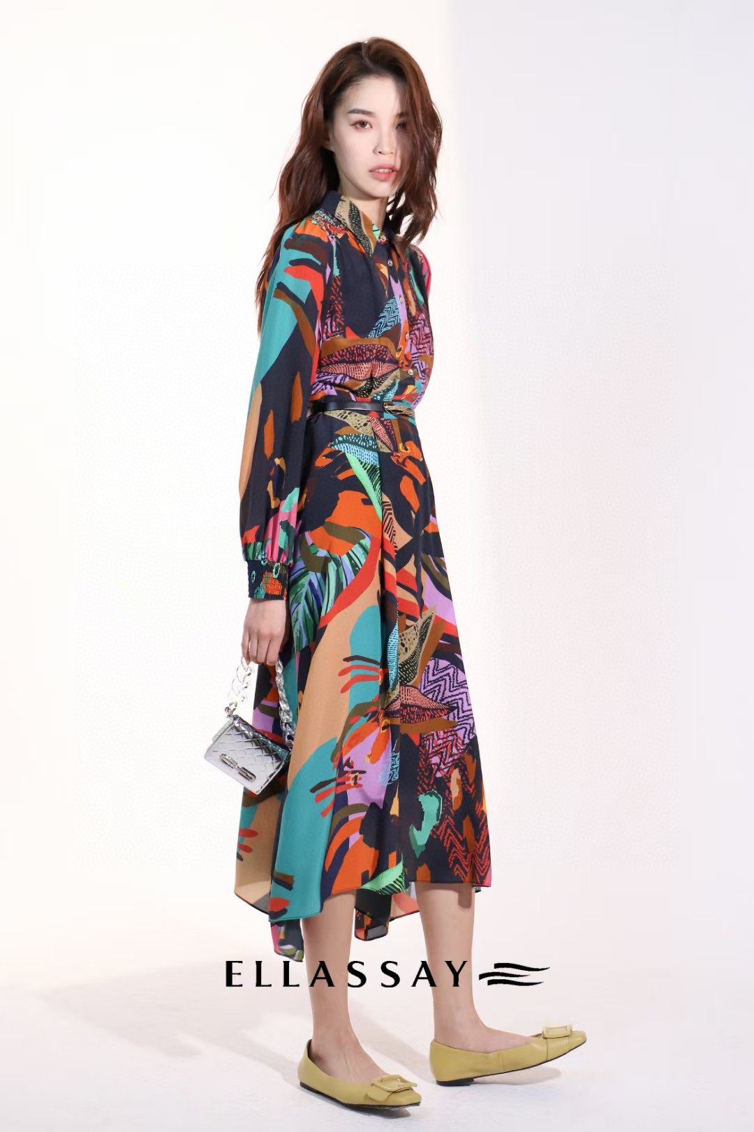 歌家女装   蓝花卉桑蚕丝连衣裙 EWF321Y00100