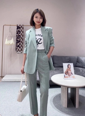 歌L思 23年样衣 浅青绿色羊毛西装外套