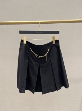 歌L思    23年全标大货   黑色半裙 EWB341Q00200