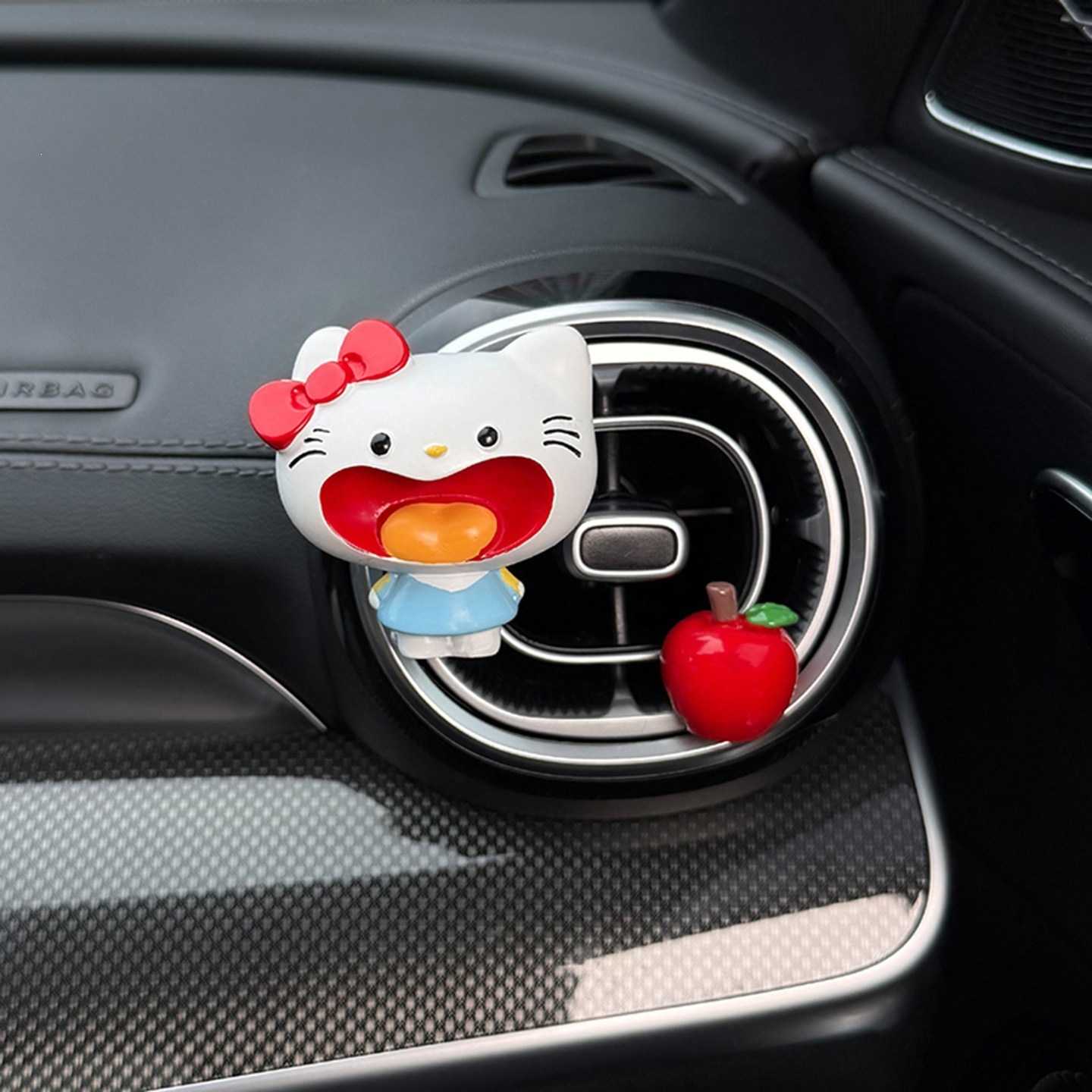 2026新款可爱创意HelloKitty汽车