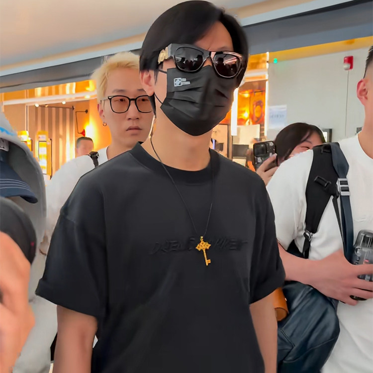陈楚生荒芜之境刺绣纯棉T恤