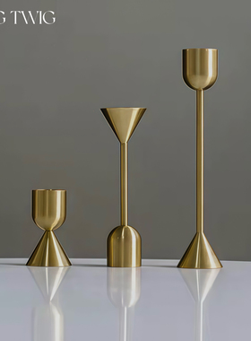 北欧风轻奢装饰烛台高级氛围感婚礼餐厅家居装饰摆件长杆蜡烛烛台