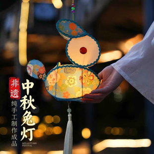元宵节儿童手提兔子灯笼发光2026新款年古风小朋友兔非遗花灯成品