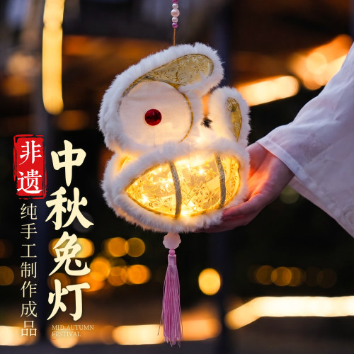 小朋友兔非遗花灯成品