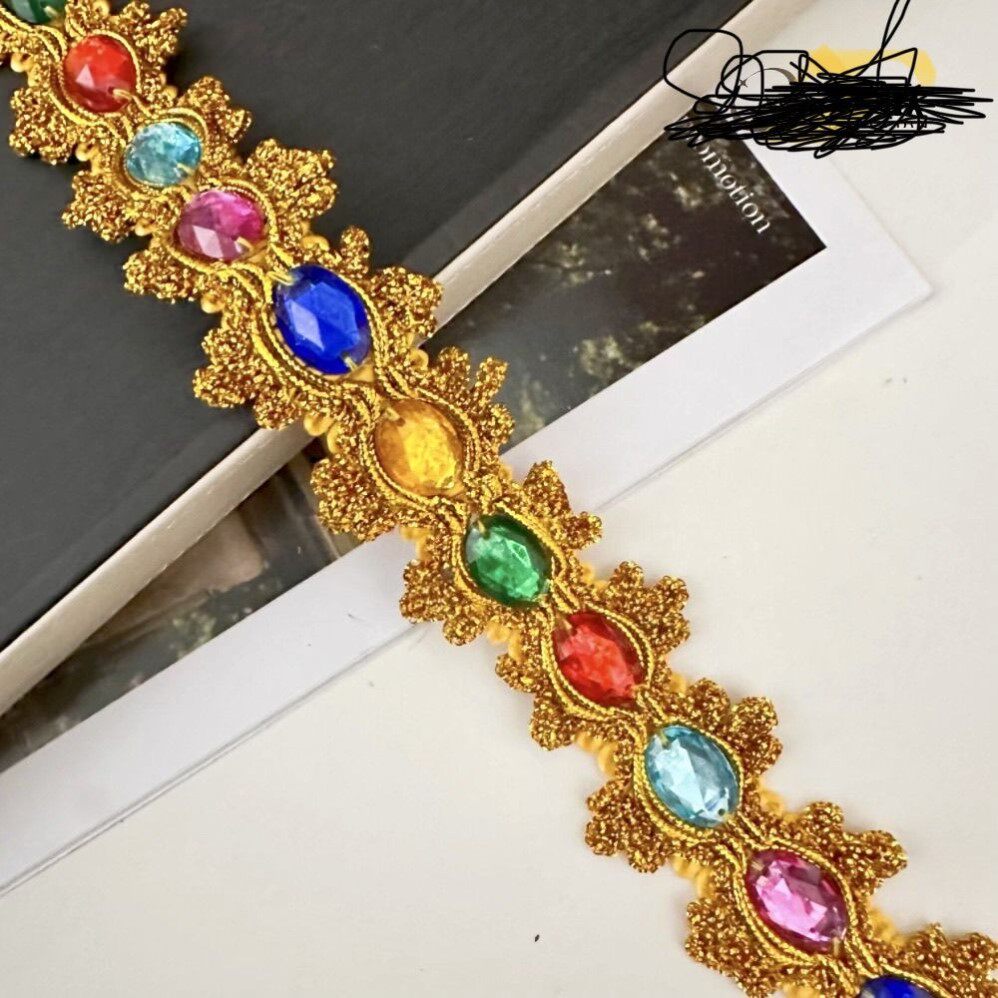 宝石服装辅料舞蹈彩色亮片舞台金银花宝石花边宝石配件镶嵌货车