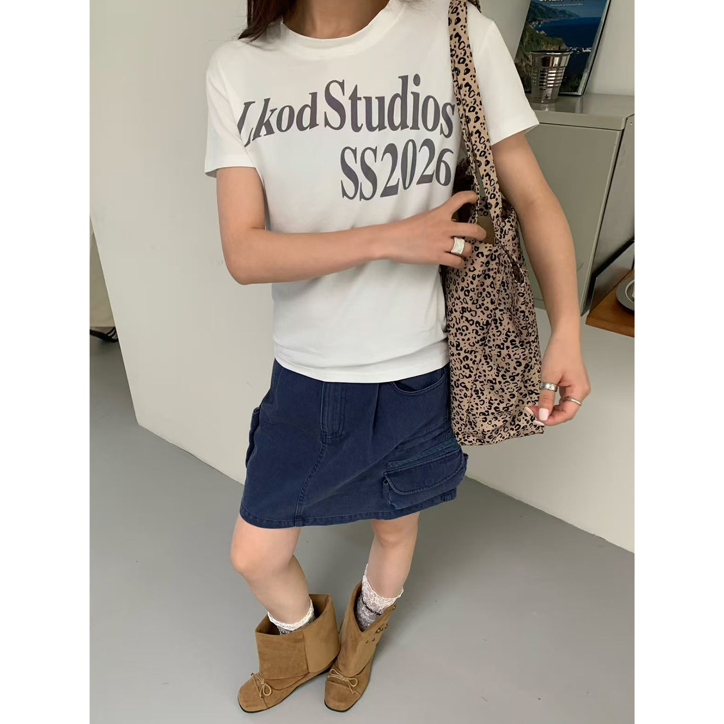 夏季白色美式辣妹修身短款T恤