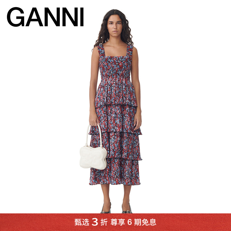 GANNI蛋糕裙龙年新年战袍
