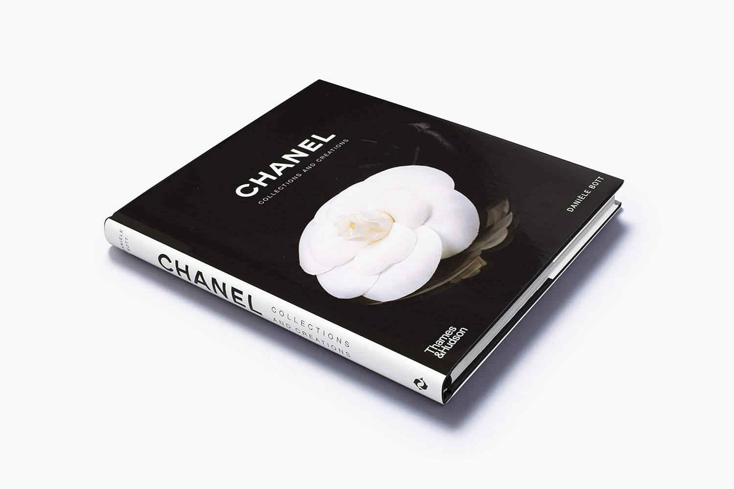 现货 Chanel: Collections and Creations 香奈儿：馆藏和创作Chanel时尚服装摄影