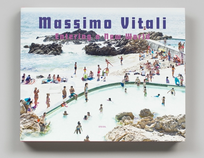 现货 Massimo Vitali: Entering a New World: Photographs 2009–2018 马西莫维塔利  中画幅海滩景观摄影作品集