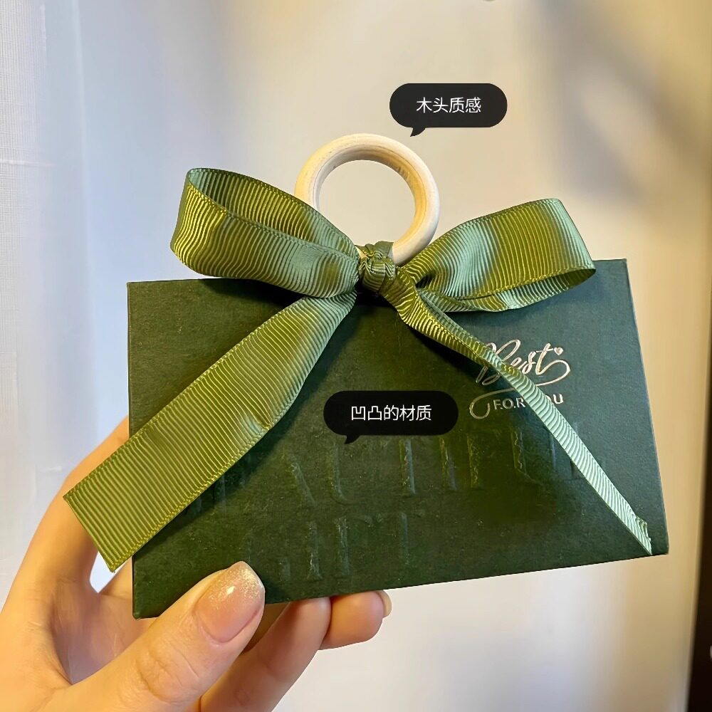 欧式简约牛皮纸三角形伴手礼婚礼喜糖盒结婚高端婚庆创意手提礼盒