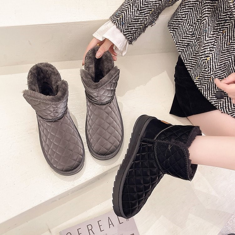 大码雪地靴女41-43脚宽胖妹妹40厚底短筒靴子加绒加厚防滑棉鞋44
