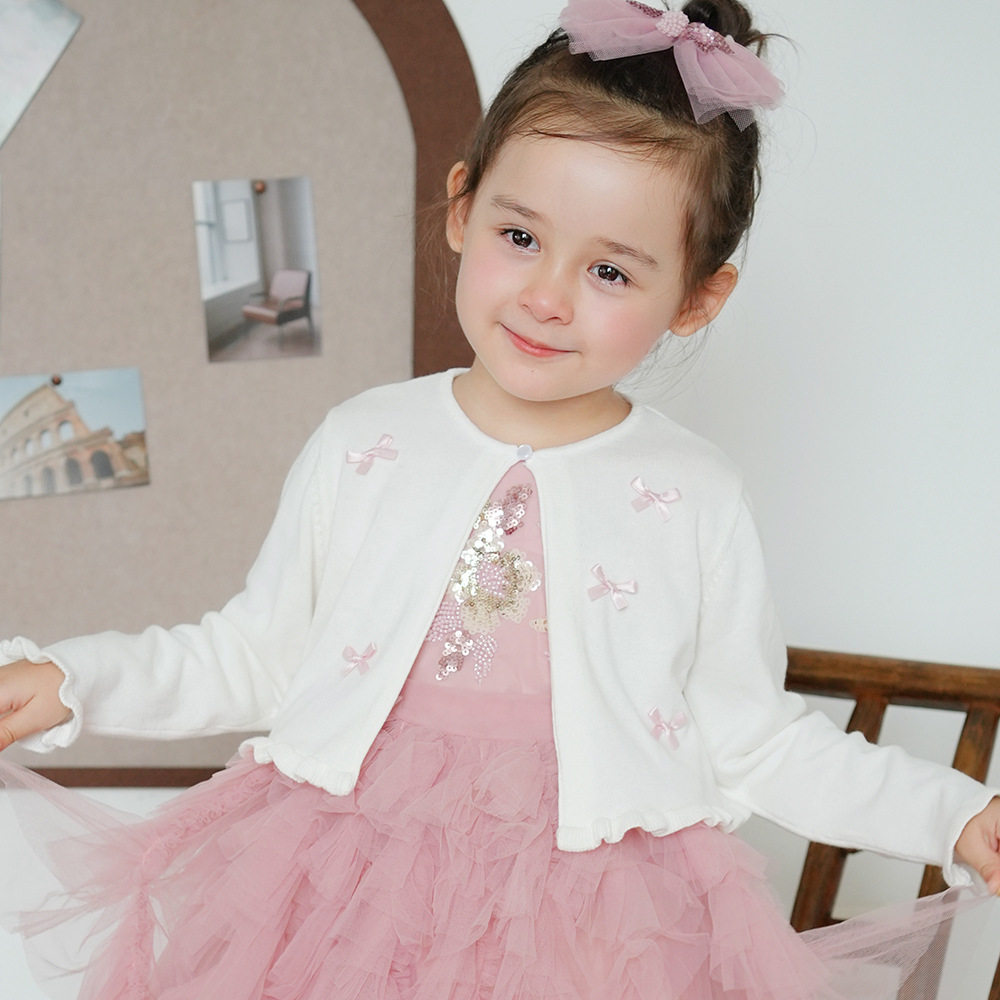 女童一粒扣蝴蝶结披肩2026春夏秋新款毛衣外套空调衫纯棉针织开衫