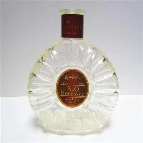 舞台易碎杯子爆头。酒瓶子拍照糖瓶电影摄影硬气功道具酒瓶砸头