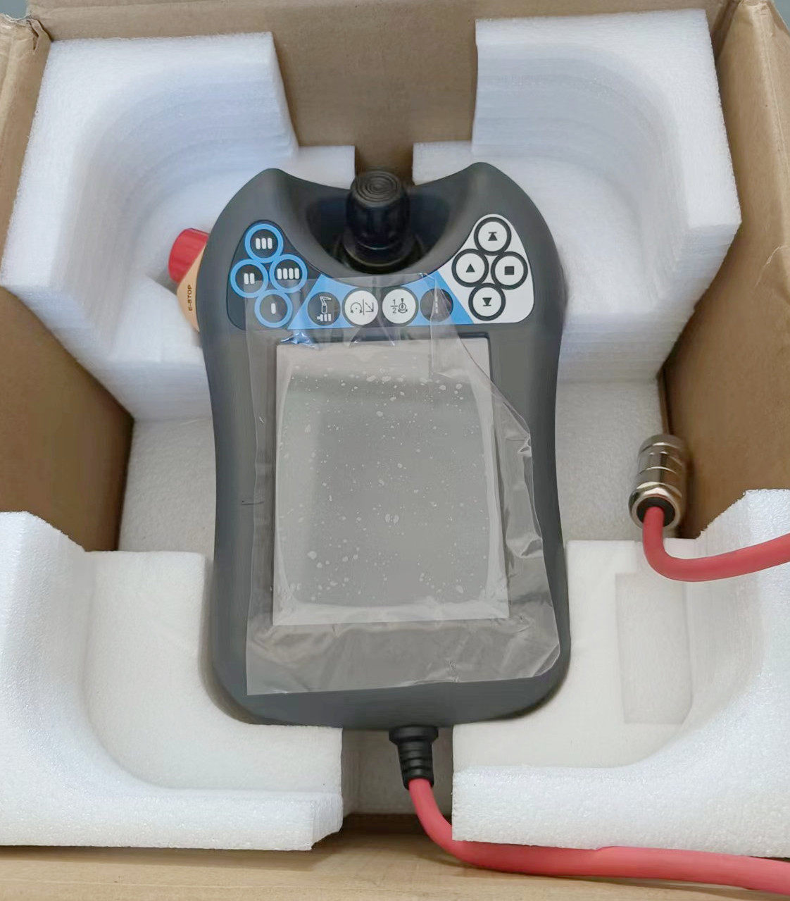 ABB原装示教器DSQC679 3HAC028357-001 现货顺丰包邮 全新议价