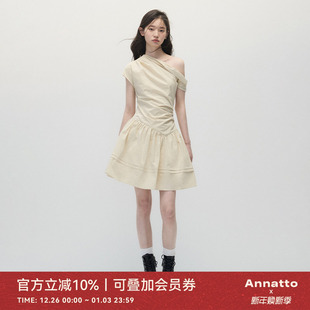 ANNATTO 原创设计感气质收腰显瘦斜肩a字米色连衣裙女 夏季