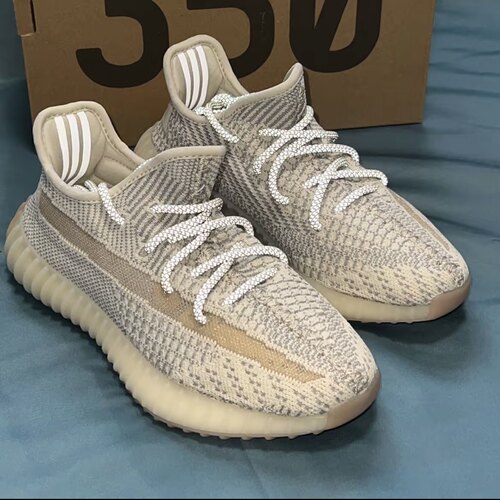 adidas Yeezy Boost 350 V2 防滑耐磨 舒适减震运动休闲鞋FU9161