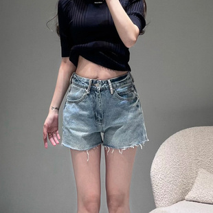 热卖爆款大王牛仔短裤2026夏季新款复古高腰水洗蓝直筒百搭热裤女
