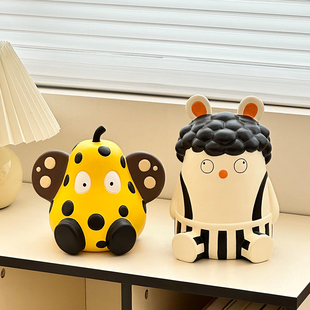 卡通客厅桌面摆件奶油风电视柜玄关创意简约酒柜装 饰品高级感摆设