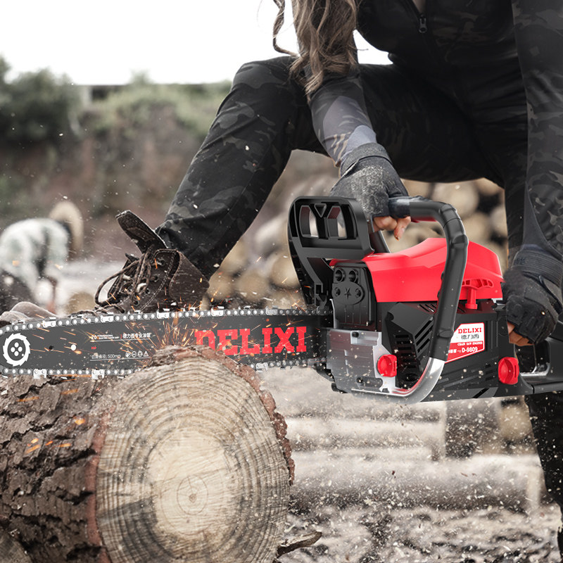 德力西油锯伐木锯汽油锯大功率家用油链锯手持原装小型多功能电锯
