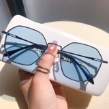 Легкий чувствительный цвет чая Черный рамный миопические очки.