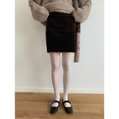 dorydory绒感黑紫色百搭半身裙花苞裙短裙显瘦包臀裙秋冬款