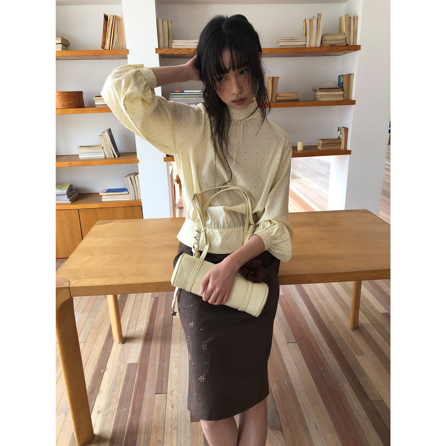 dorydory半高领插肩袖系带衬衫2026新款复古风百搭宽松长袖上衣女