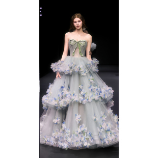 公主风抹胸拖尾礼服裙女梦幻仙女风高级质感新娘主纱长裙秀场同款