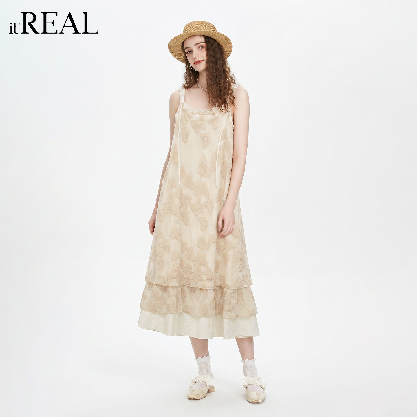 it'real法式蝴蝶提花吊带连衣裙女夏季「温柔森系」度假蛋糕长裙