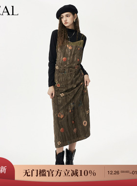 it'real瑞尔25年冬季新款精致绒面设计感复古吊带裙女