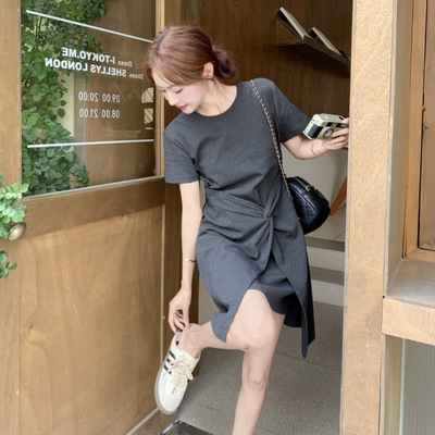 实拍深灰色设计感扭结不