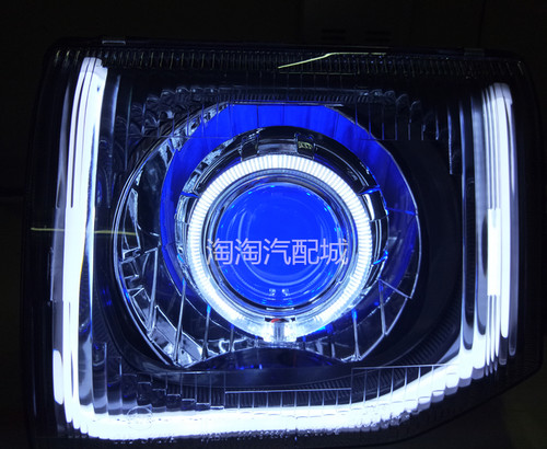 适用于三菱猎豹奇兵黑金刚大灯总成改装双光透镜LED天使恶魔 定制