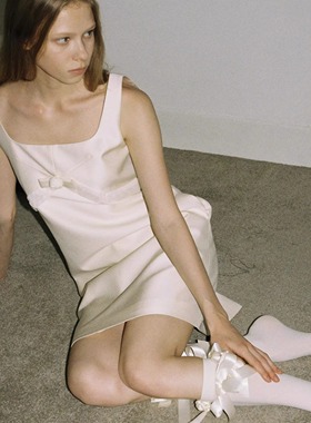 FXN “Oct Bride”奶油黄缎面背心裙玫花朵小礼裙