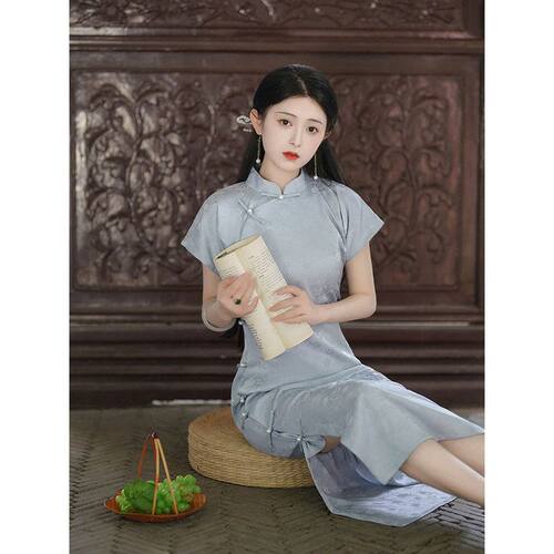 复古旗袍古法蓝色年轻款日常高端气质清冷感2024新款少女连衣裙女